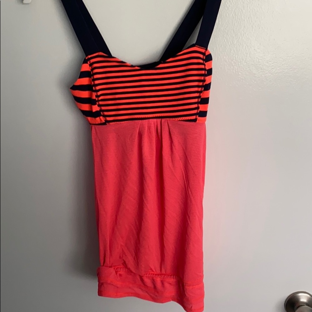 Lululemon tank top